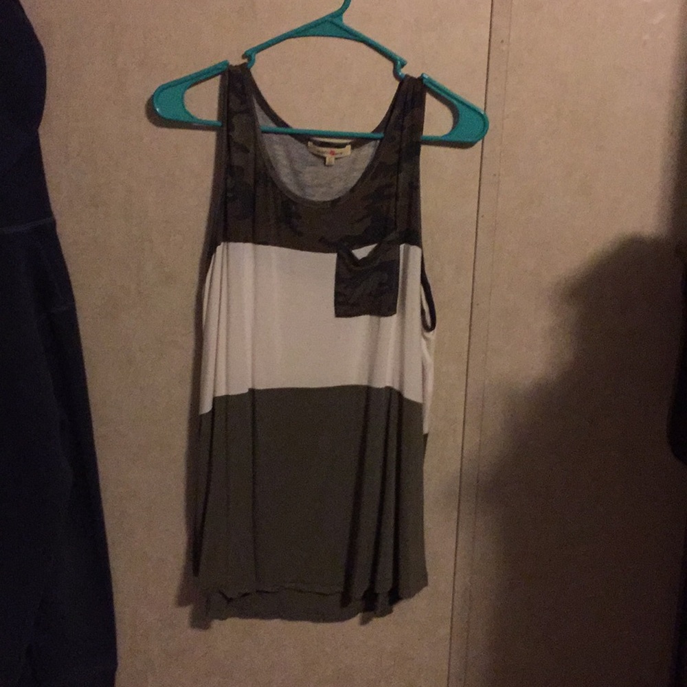Dressy shirt wore once
